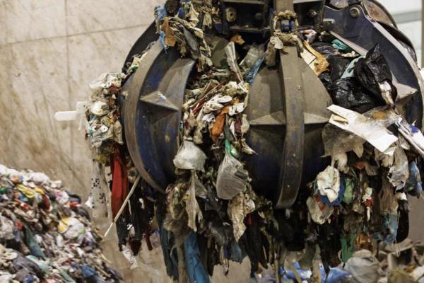 TEHLİKELİ ATIK GERİ KAZANIMI